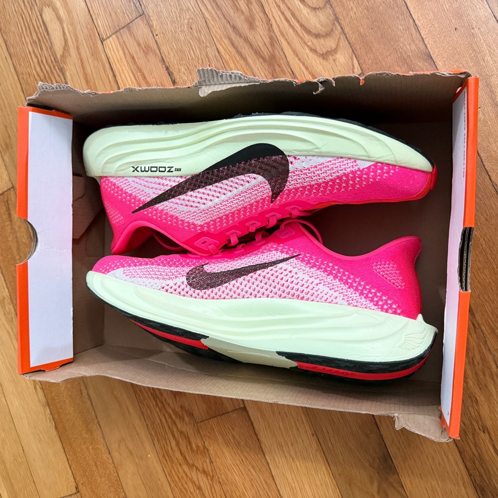 Nike Pegasus Plus Hyper Pink Sequoia Men's Size 11 HV3022 600 - Picture 6 of 6